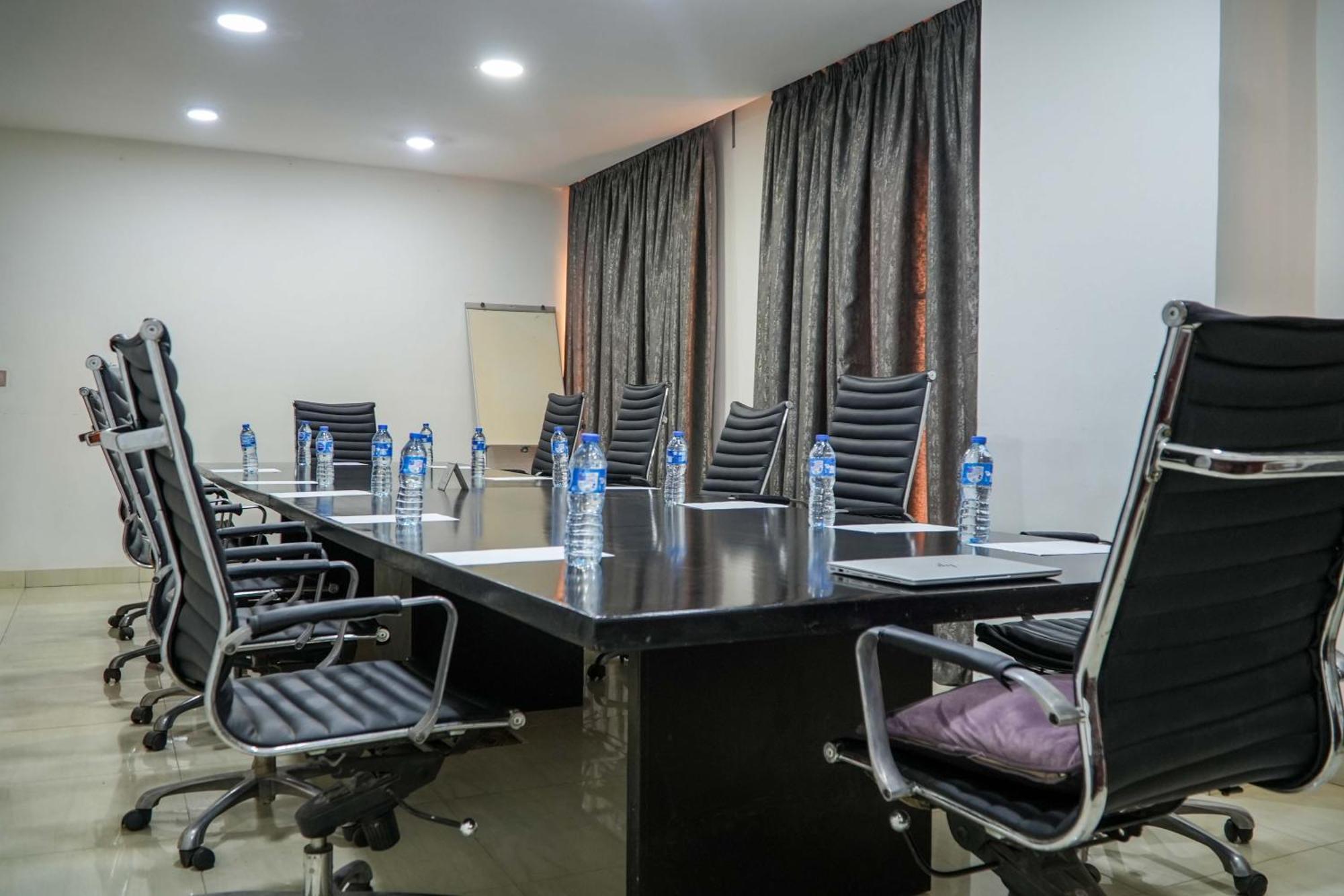 Amor Hotels Abuja Eksteriør billede